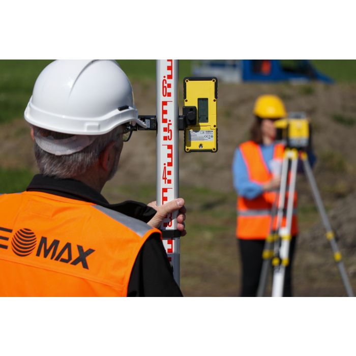 GeoMax Zone75 Dual Grade Rotating Laser
